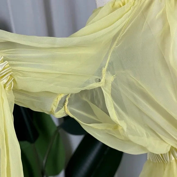 Vintage 1960s Sheer Lemon Nylon Peignoir Gown w/ Lilac Ribbon Rosette sz M/L - Picture 5 of 10